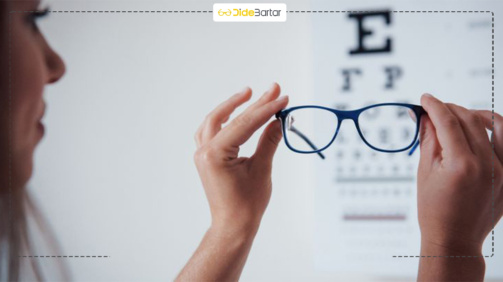 بهترین عدسی‌ ها برای افراد دارای آستیگماتیسم